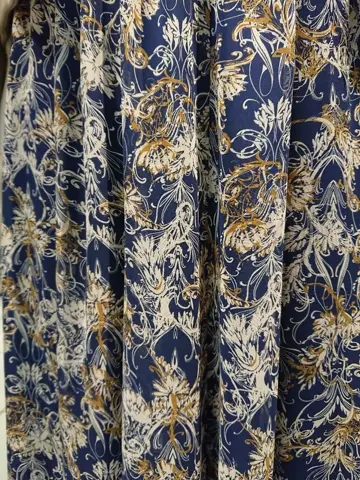 自由区 近藤 コーディネート画像