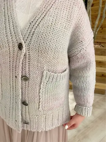 自由区 うめだ コーディネート画像