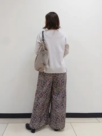 自由区 近藤 コーディネート画像