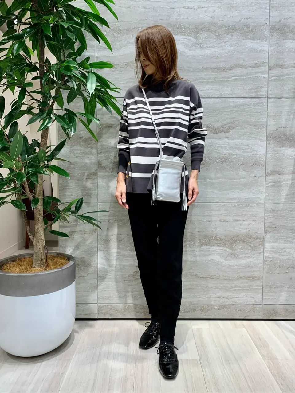 自由区 Ishii コーディネート画像