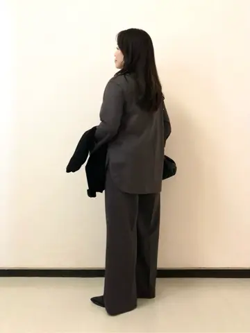 自由区 伊藤 コーディネート画像