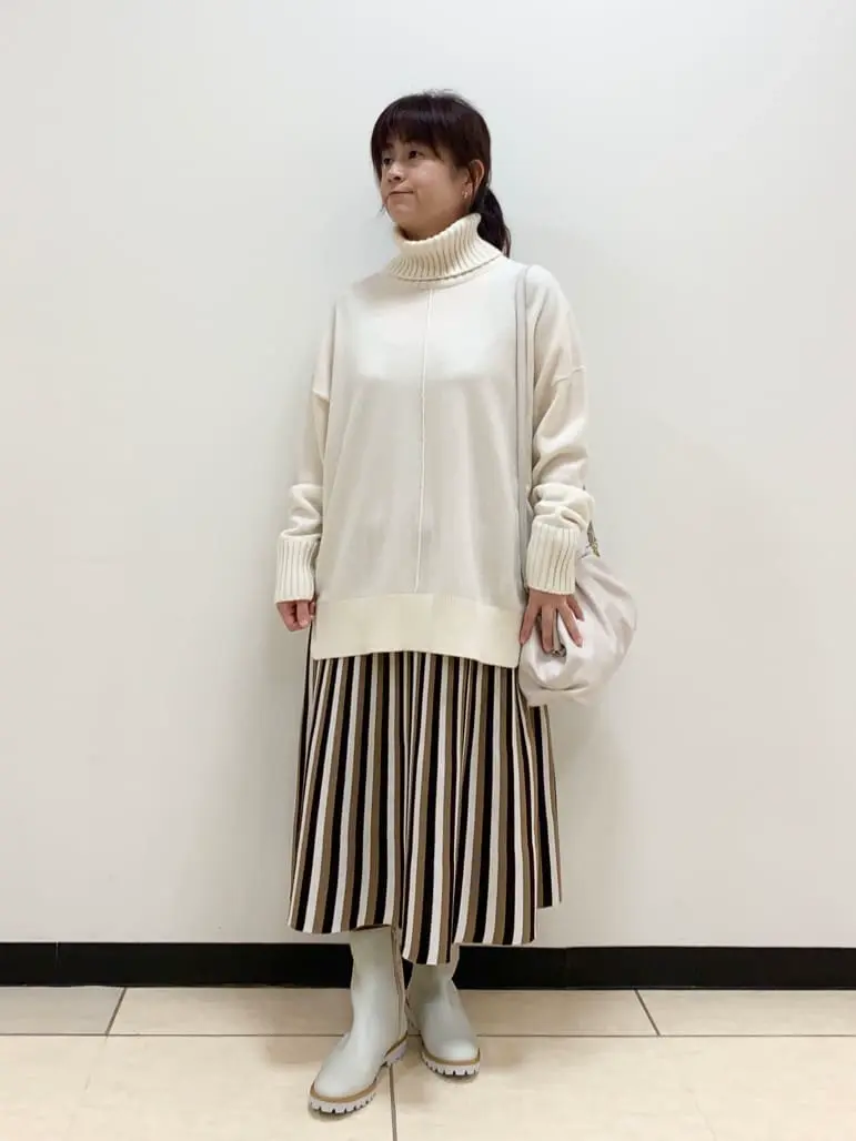 自由区 岡崎 コーディネート画像