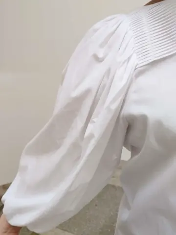 自由区 井上 コーディネート画像