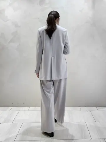 自由区  若旅 コーディネート画像