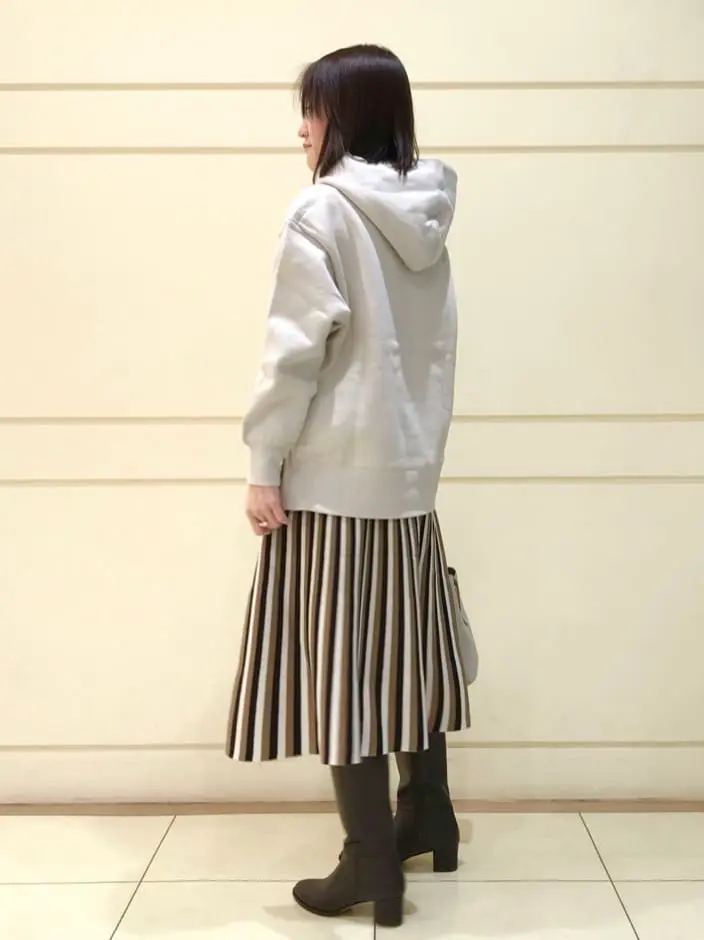 自由区 加藤 コーディネート画像