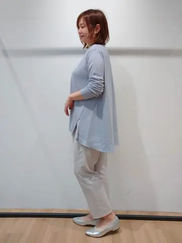 自由区 eri コーディネート画像