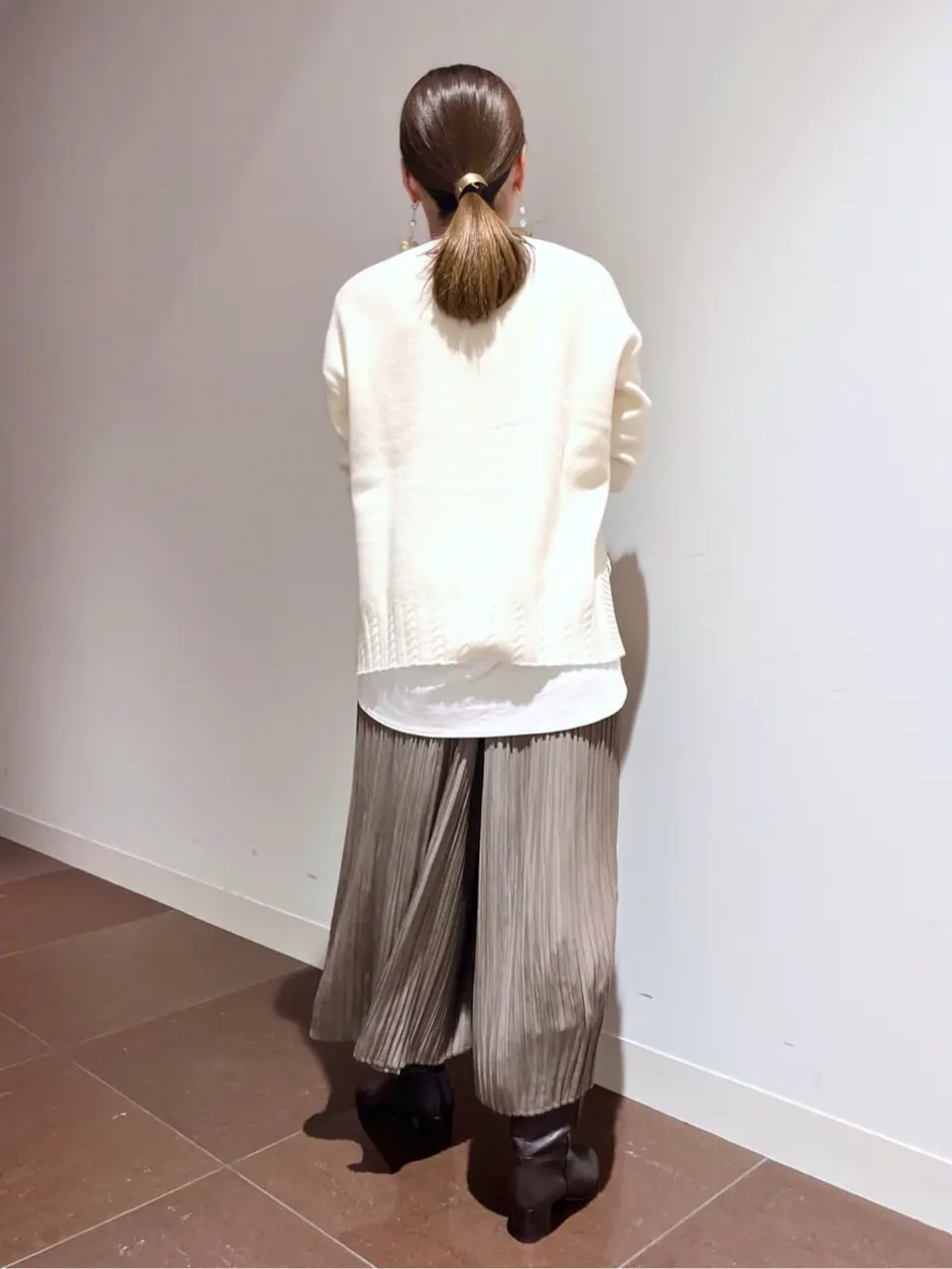 自由区 古宮 コーディネート画像