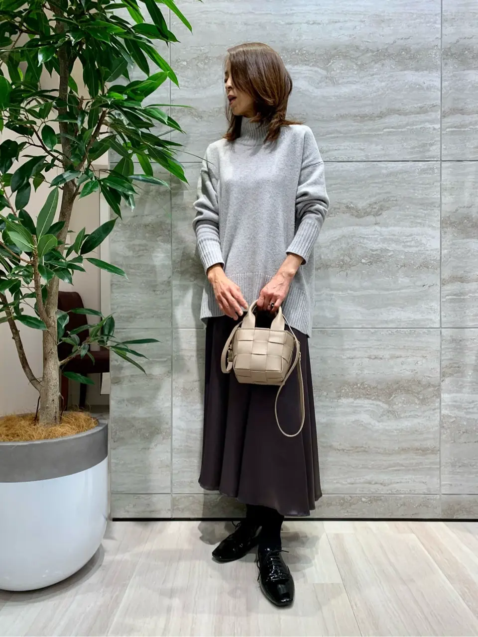 自由区 Ishii コーディネート画像