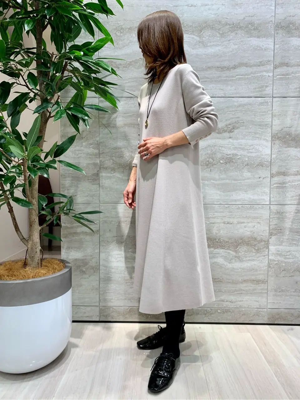 自由区 Ishii コーディネート画像