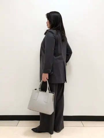 自由区 伊藤 コーディネート画像