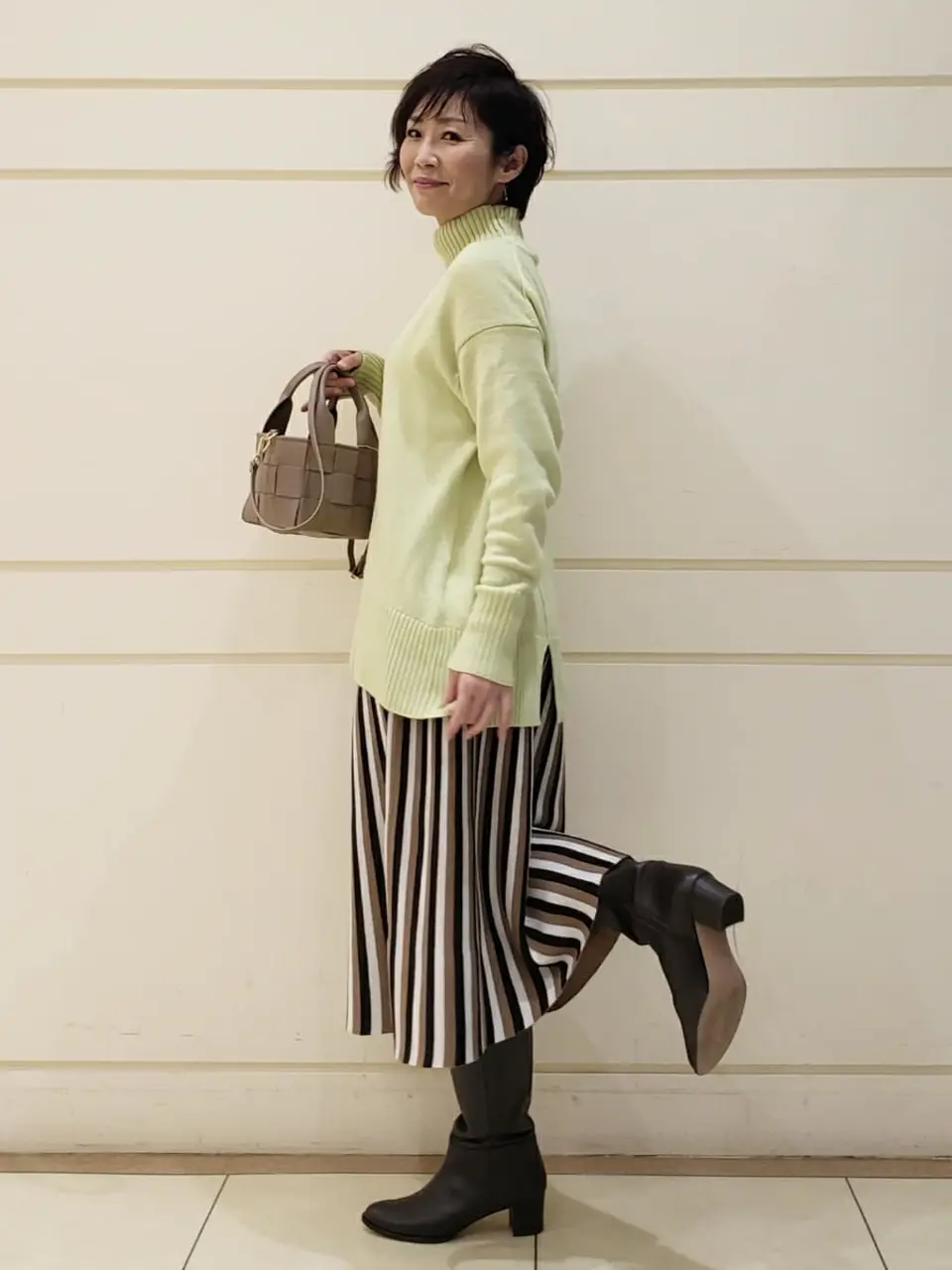 自由区 maruri コーディネート画像