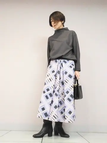 自由区 浅野 コーディネート画像