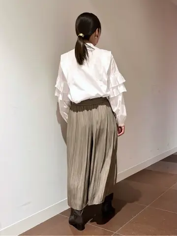 自由区 古宮 コーディネート画像