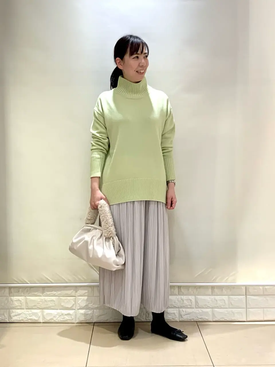  丸尾 コーディネート画像