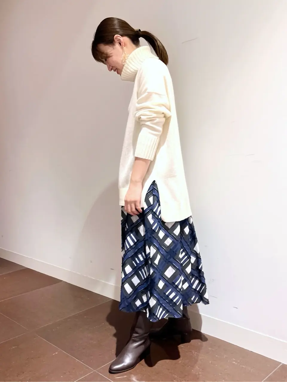 自由区 古宮 コーディネート画像