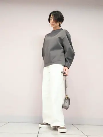 自由区 浅野 コーディネート画像