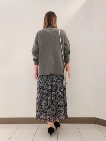 自由区 スタッフ コーディネート画像