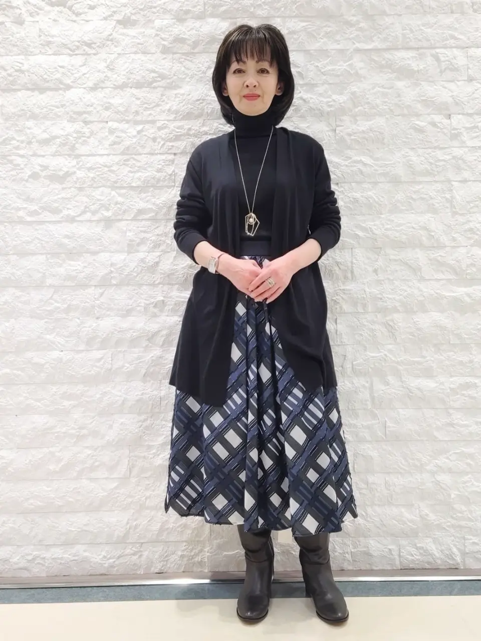 自由区 佐藤 コーディネート画像