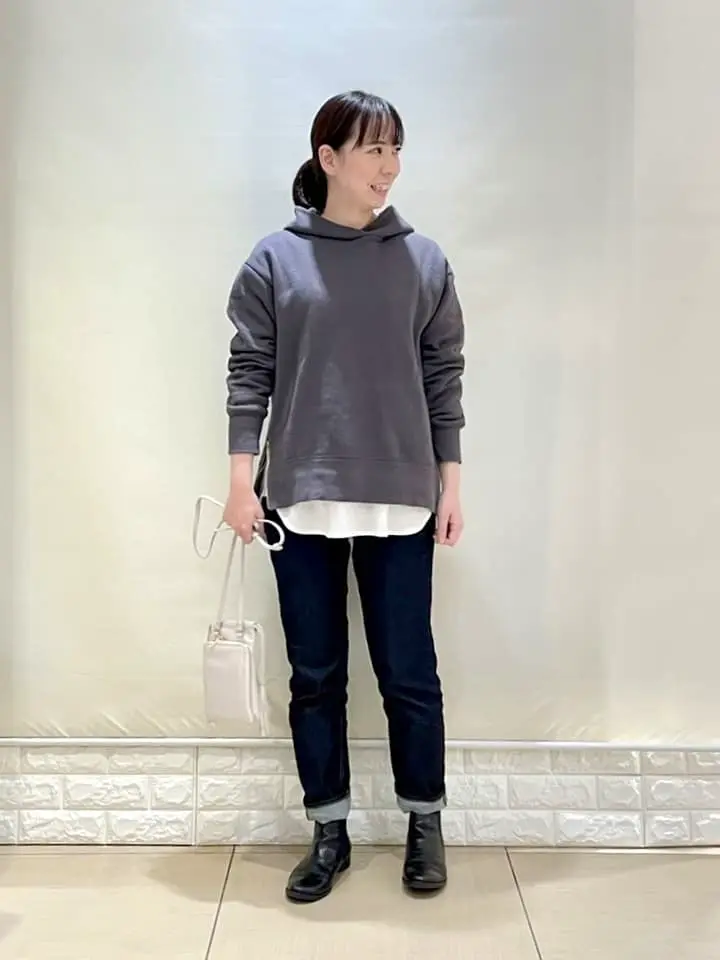  丸尾 コーディネート画像