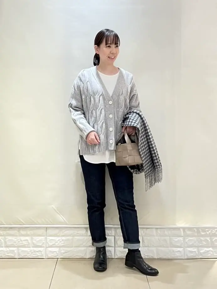  丸尾 コーディネート画像