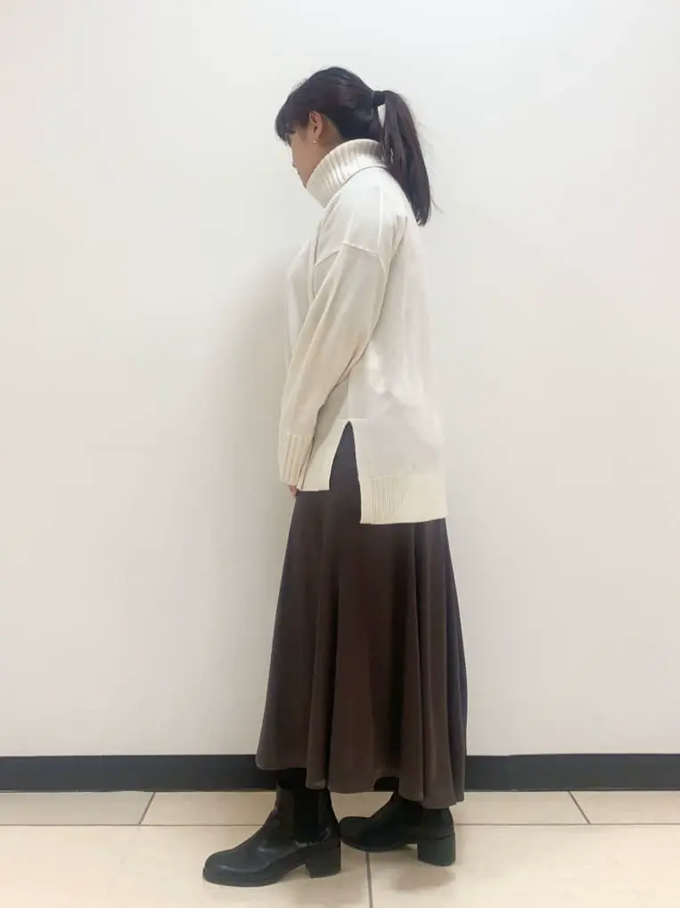 自由区 岡崎 コーディネート画像