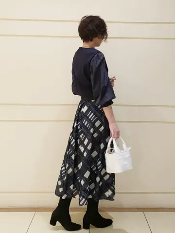 自由区 maruri コーディネート画像