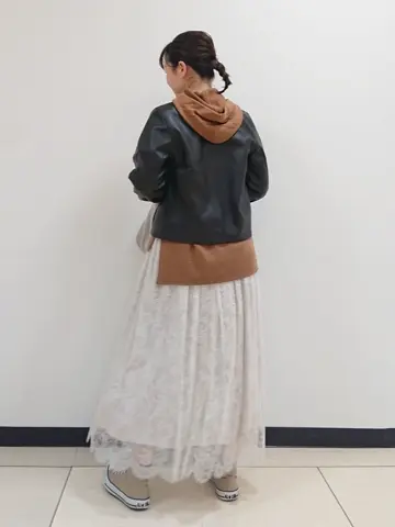 自由区 近藤 コーディネート画像