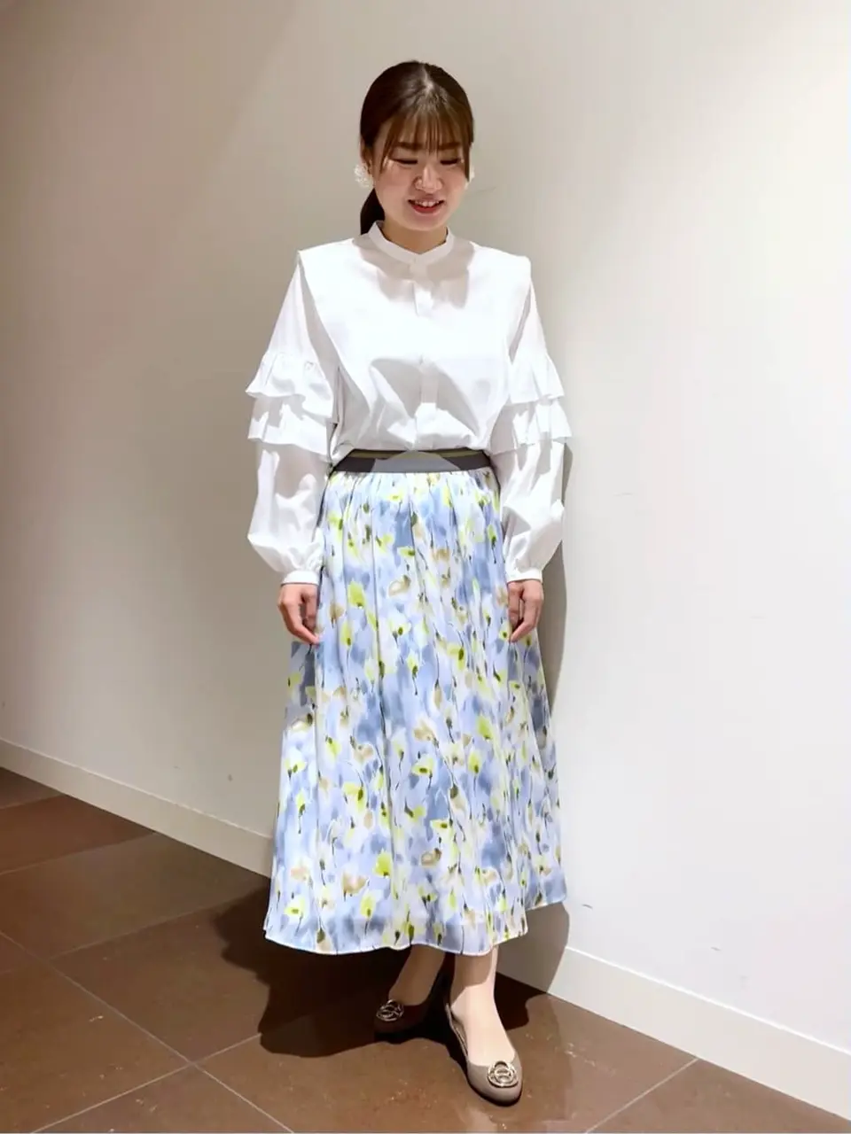 自由区 古宮 コーディネート画像