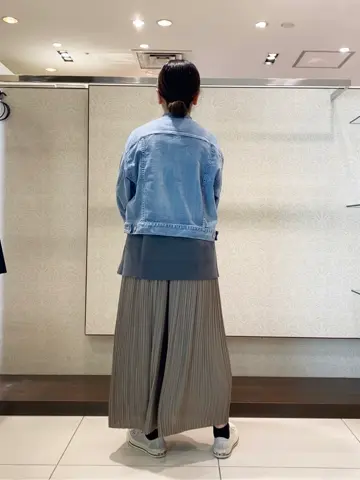 自由区 須山 コーディネート画像