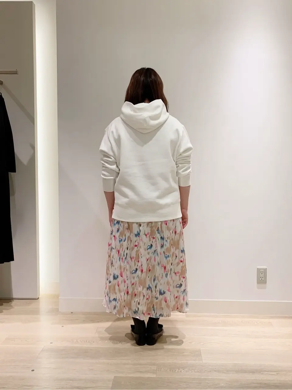 自由区 うめだ コーディネート画像