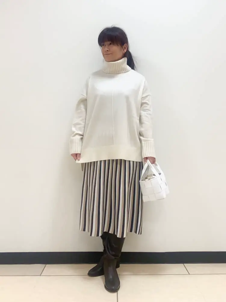 自由区 岡崎 コーディネート画像