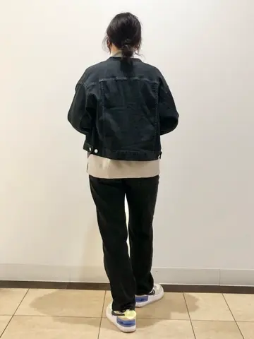 自由区 藤﨑 コーディネート画像