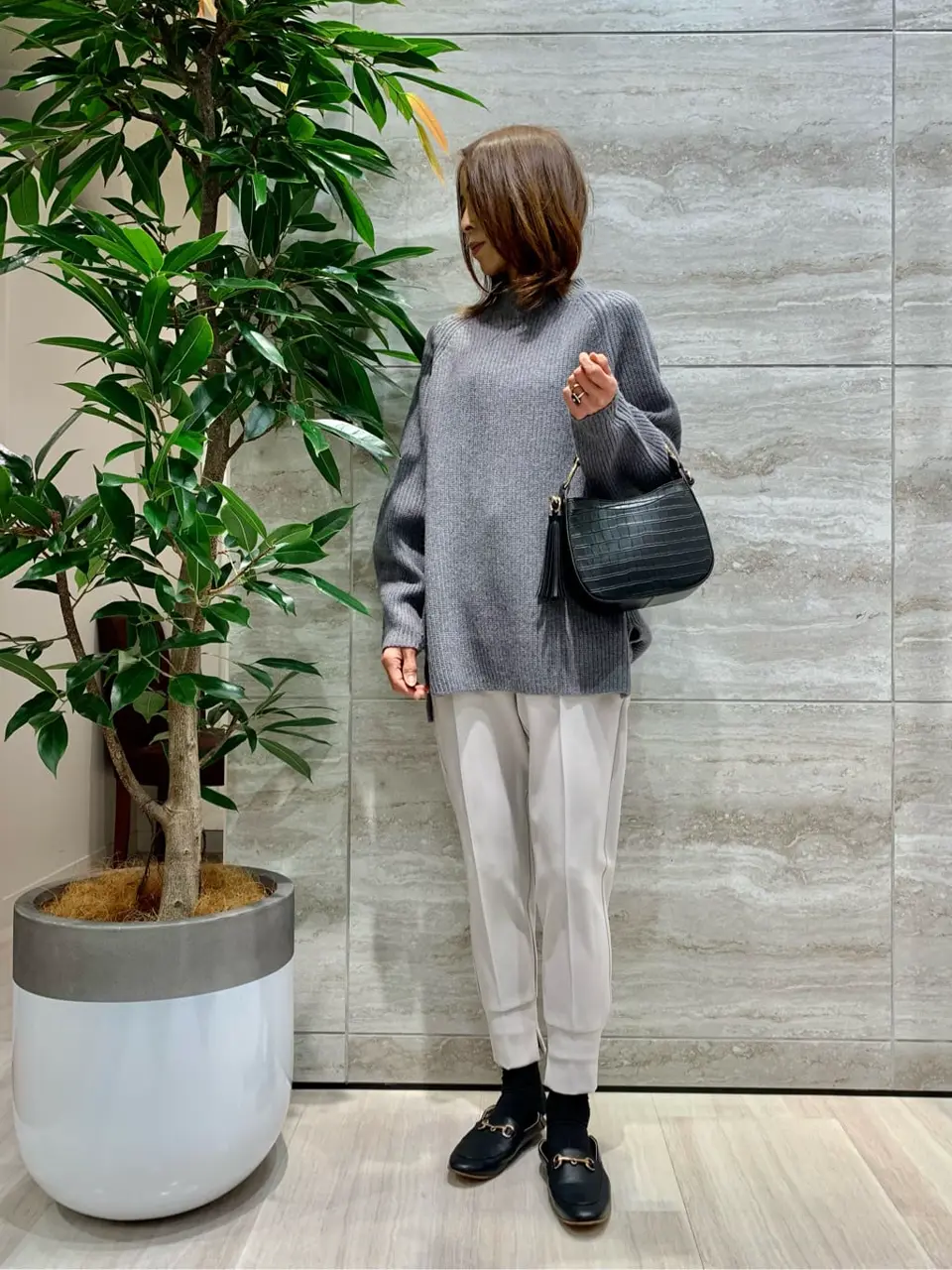 自由区 Ishii コーディネート画像