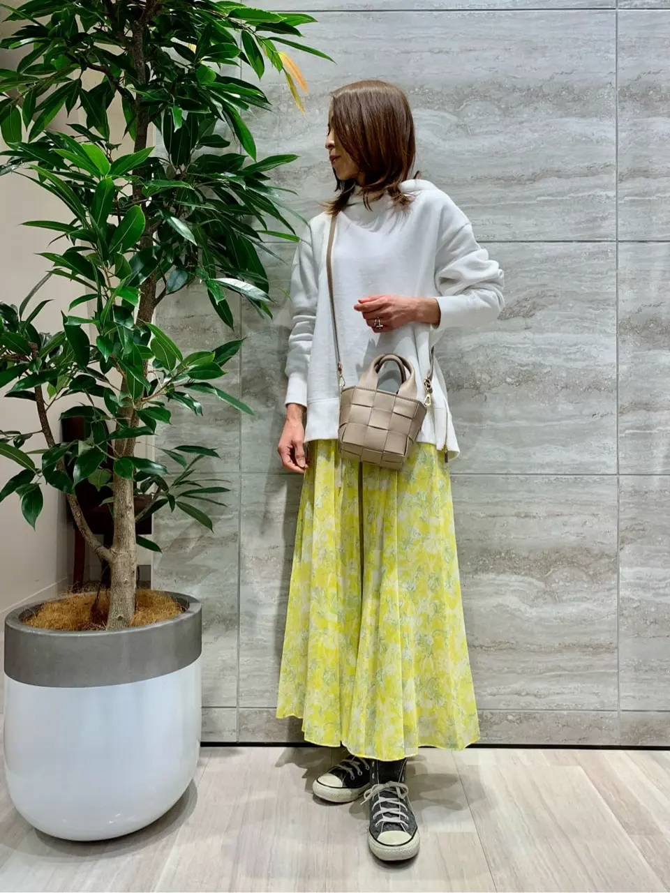 自由区 Ishii コーディネート画像