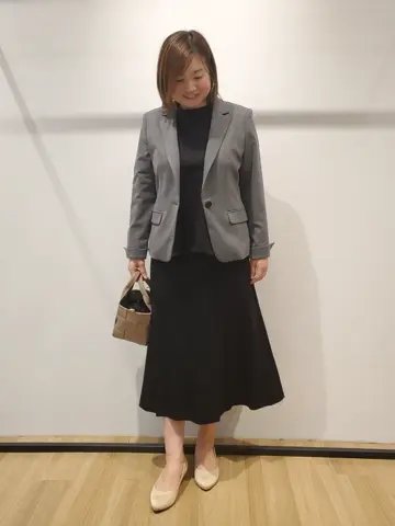 自由区 eri コーディネート画像