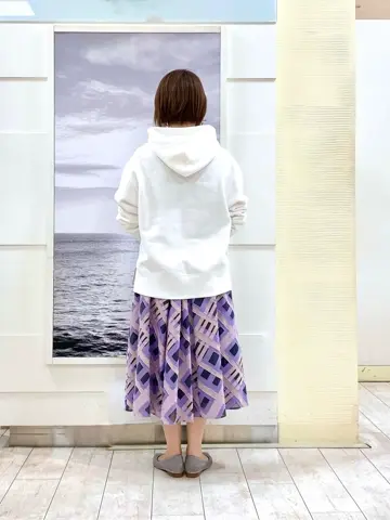 自由区 中鉢 コーディネート画像