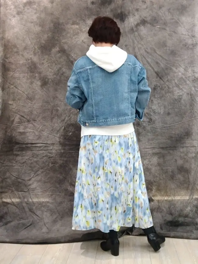 自由区 鶴田 コーディネート画像