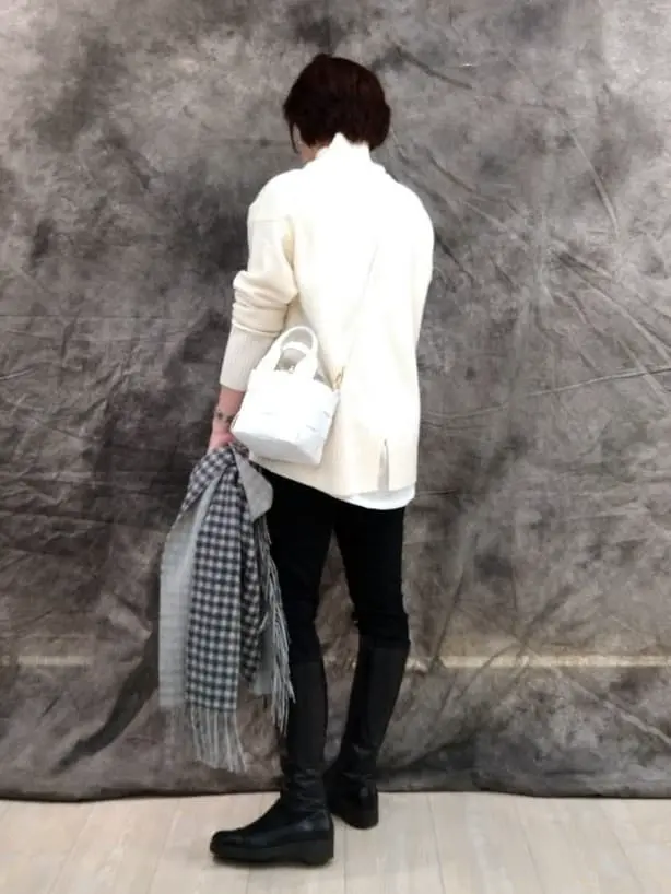 自由区 鶴田 コーディネート画像