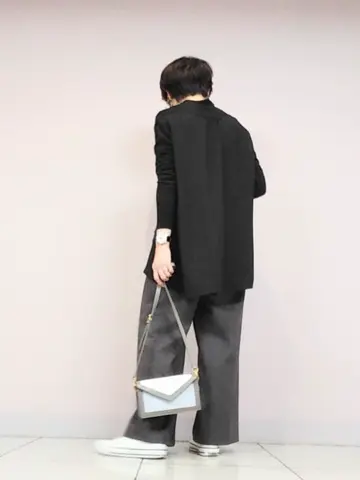 自由区 浅野 コーディネート画像