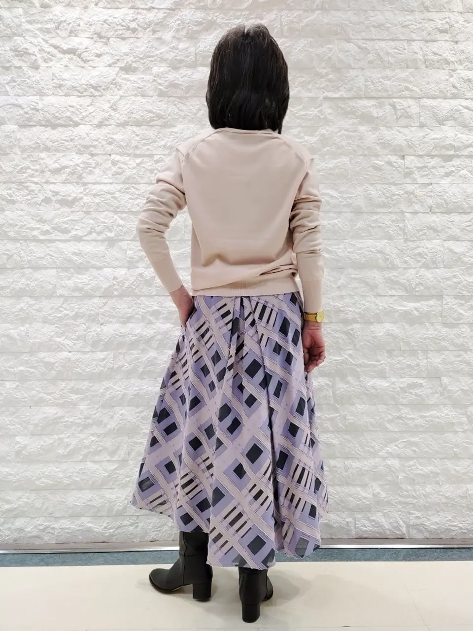 自由区 佐藤 コーディネート画像