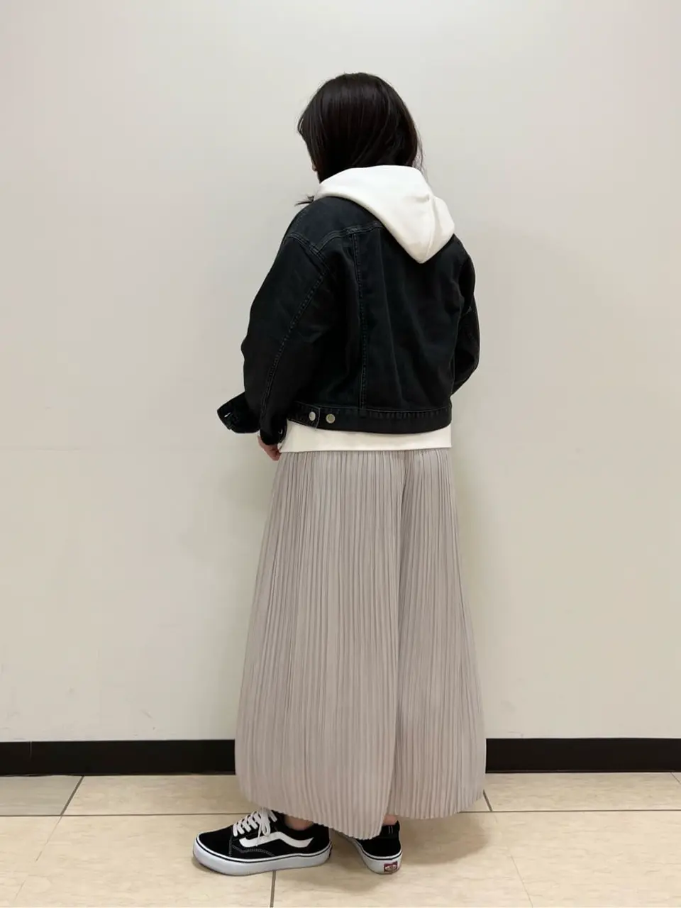 自由区 伊藤 コーディネート画像