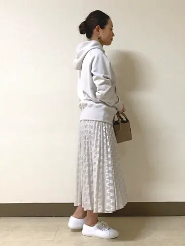 自由区 坂本 コーディネート画像