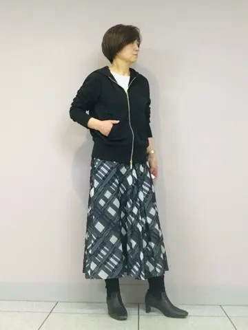 自由区 小森 コーディネート画像