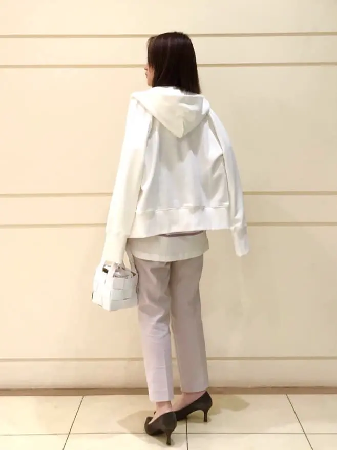 自由区 加藤 コーディネート画像