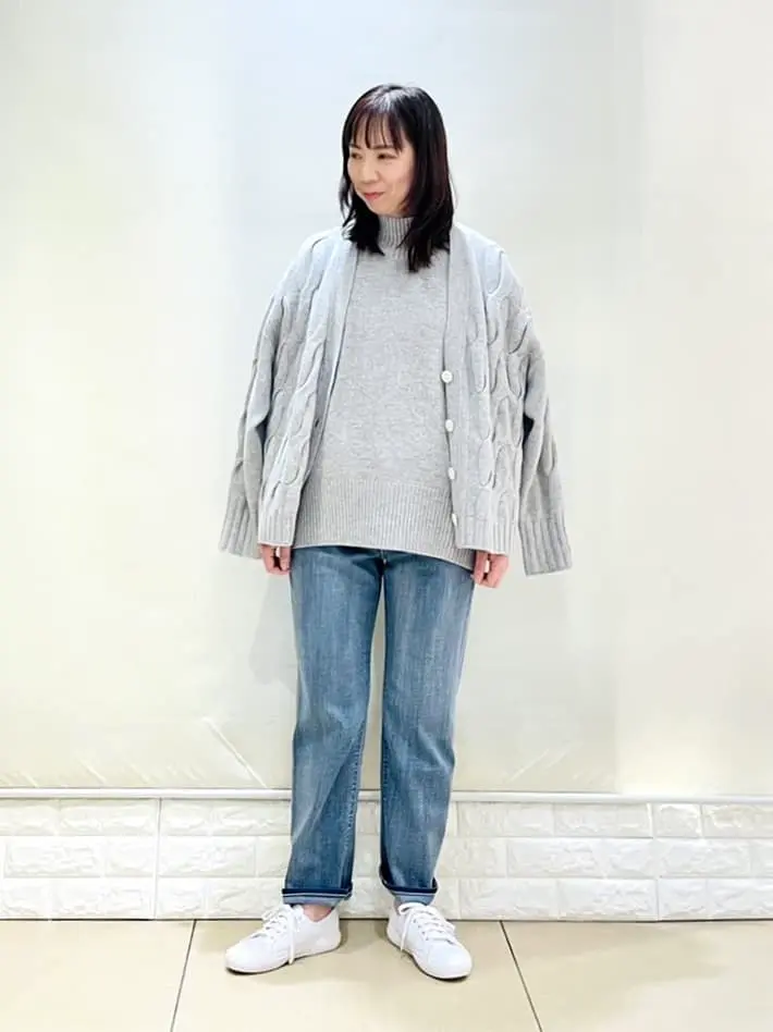  丸尾 コーディネート画像