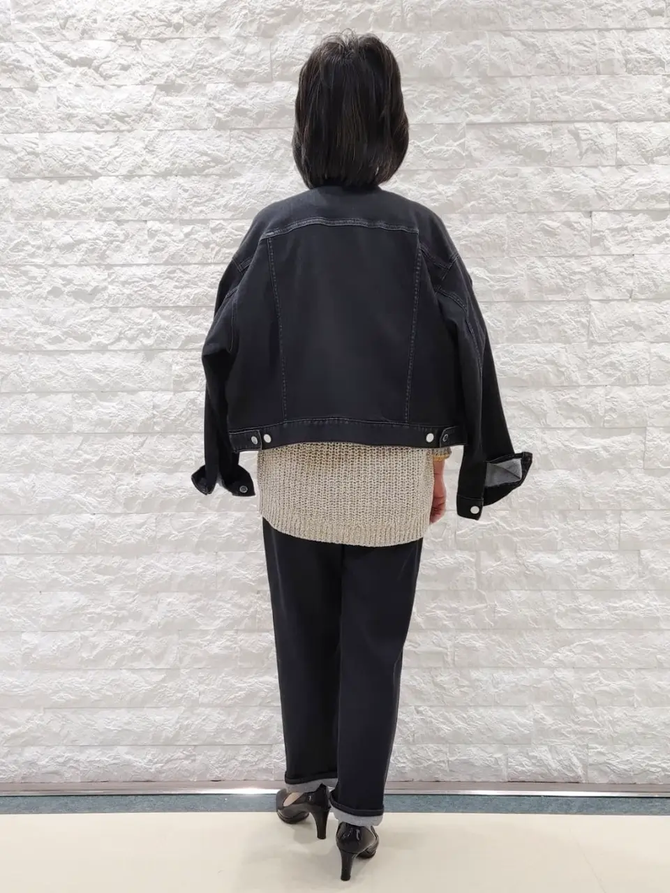 自由区 佐藤 コーディネート画像