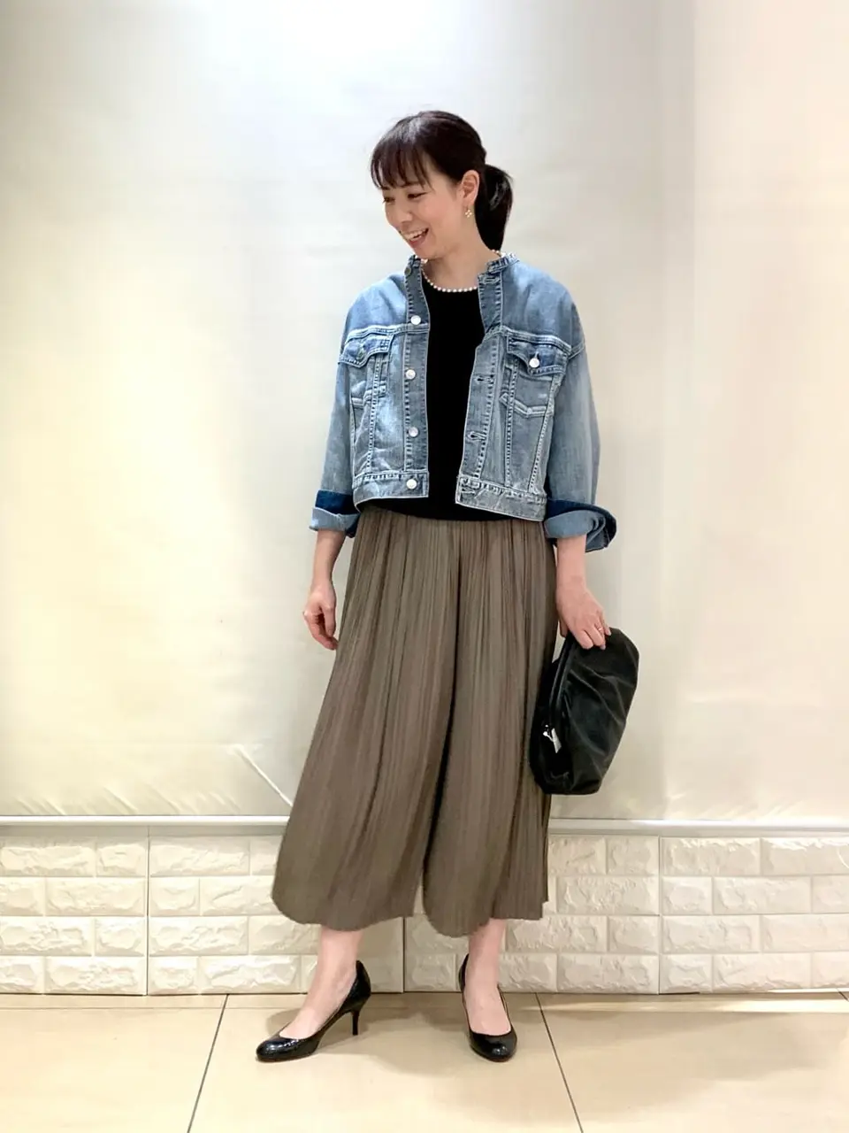  丸尾 コーディネート画像