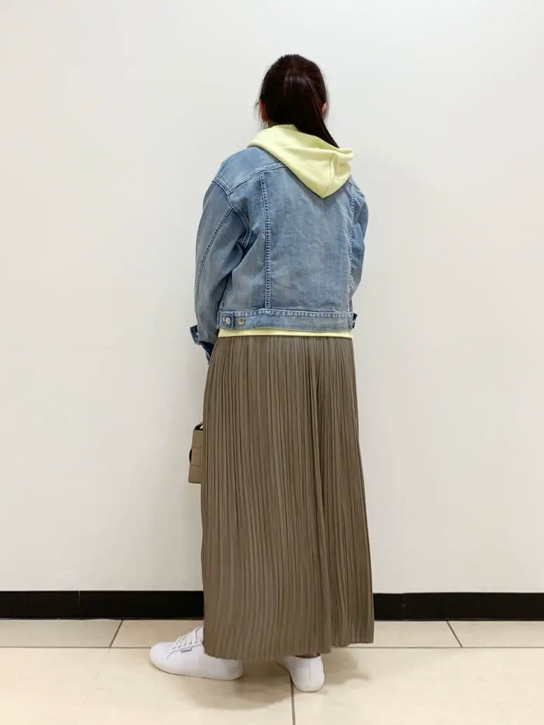 自由区 岡崎 コーディネート画像