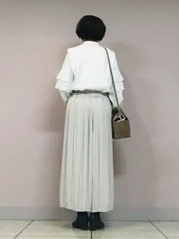 自由区 小森 コーディネート画像