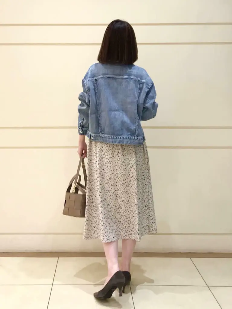 自由区 加藤 コーディネート画像